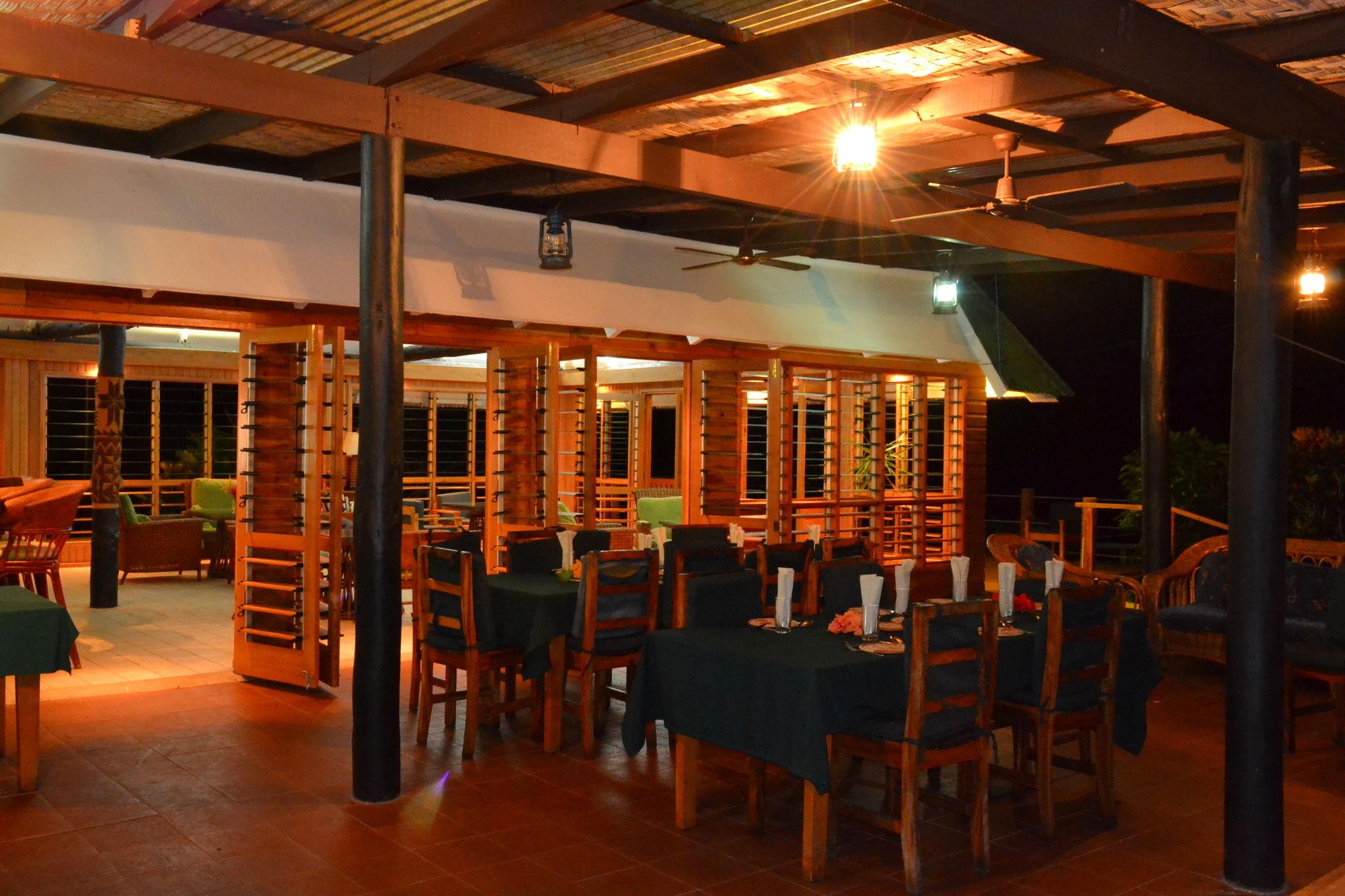 Daku Resort Savusavu Extérieur photo